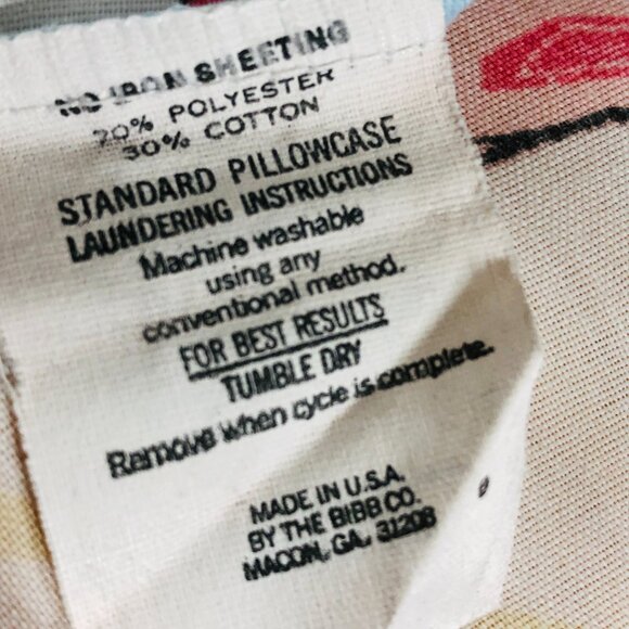 Vintage 1984 Gremlins Movie GIZMO Pink Corvette Pillowcase: Retro Home Textile - Picture 6 of 14